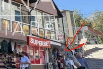 Spațiu comercial, de 32 mp, în Central - 6