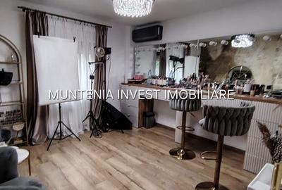 Spațiu comercial, de 70 mp, în Central - 7