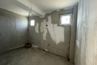 Duplex cu 5 camere cu Canalizare în Valu lui Traian - 11