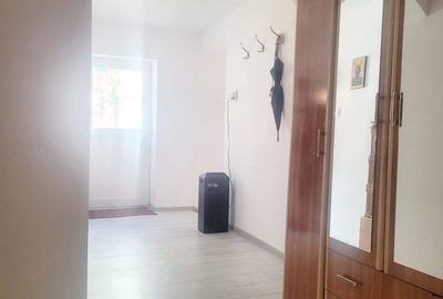 Casă cu 2 camere cu Teren 238 Mp în Giurgiului