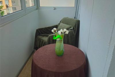 Apartament cu 2 camere decomandat în Mihai Viteazul