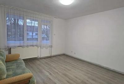 Apartament cu 3 camere decomandat în Tudor Vladimirescu