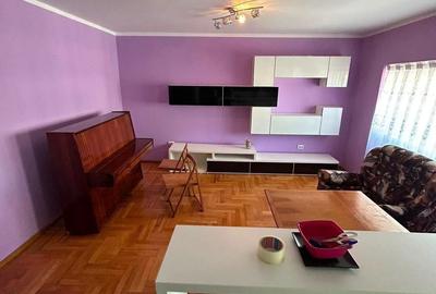 Apartament cu 3 camere decomandat în Ultracentral