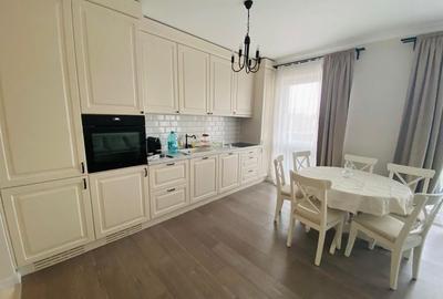 Apartament cu 3 camere decomandat în Central - 2