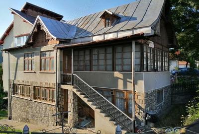Casă cu 3 camere în Predeal