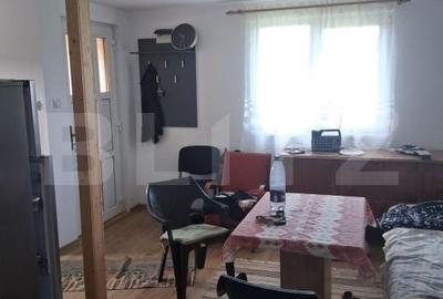 Teren de 595 mp, în Apahida