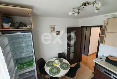 Apartament cu 3 camere decomandat, mobilat în Tractorul - 5
