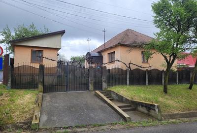 Casă cu Teren 1350 Mp în Gutinaș - 5