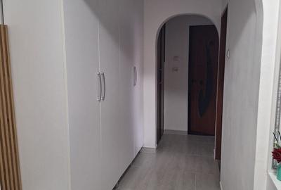 Apartament cu 3 camere decomandat în Central - 6