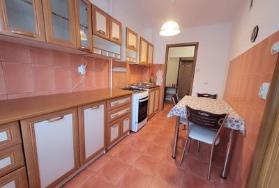 Apartament cu 3 camere decomandat în Scriitorilor - 2