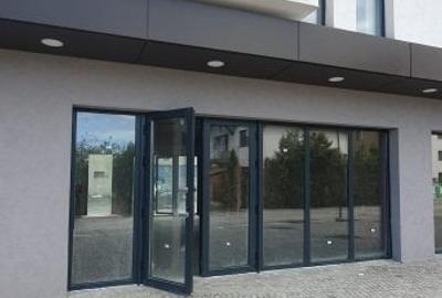 Spațiu comercial, de 60 mp, în Central - 9