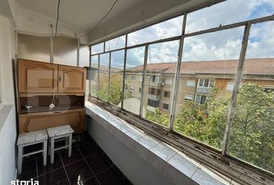 Apartament cu 2 camere decomandat în Rogerius - 2