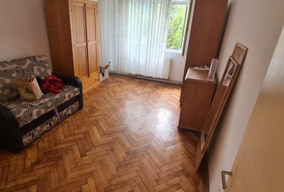 Garsonieră decomandată în Astra - 4