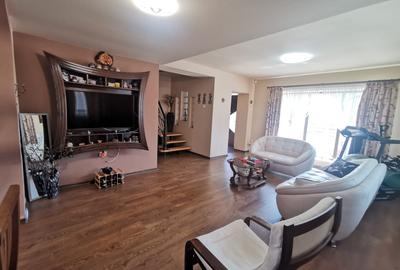 Casă cu 3 camere cu Canalizare în Cumpăna - 4