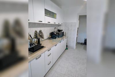 Apartament cu 3 camere decomandat în Gheorgheni