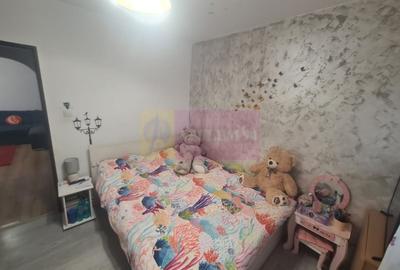 Apartament cu 3 camere semidecomandat în Cuza - 4