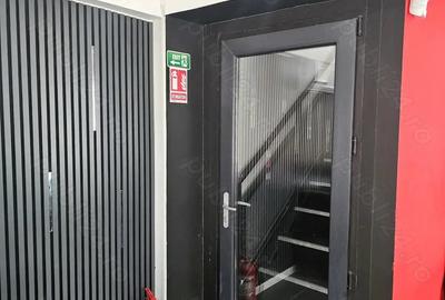 Spațiu comercial, de 400 mp, în Central - 1