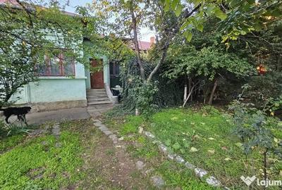 Teren de 514 mp, în Central