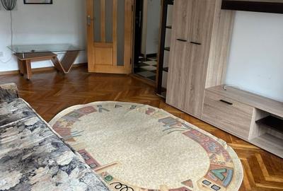 Apartament cu 2 camere decomandat în Stadion - 2