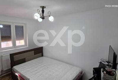 Apartament cu 3 camere decomandat, mobilat în Micro 6 - 5