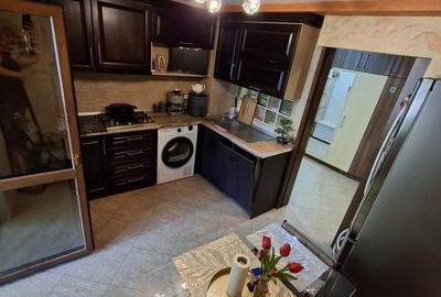 Apartament cu 4 camere în Ostroveni - 10