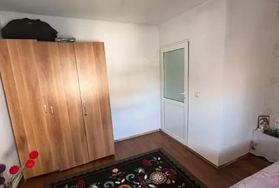 Casă cu 4 camere cu Teren 250 Mp în Central