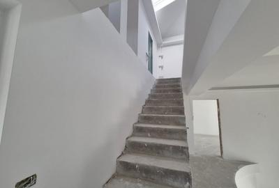 Casă individuală cu 11 camere cu Canalizare în Mogoșoaia - 19