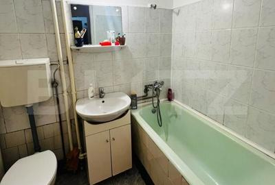 Apartament cu 2 camere decomandat în Cornișa - 4