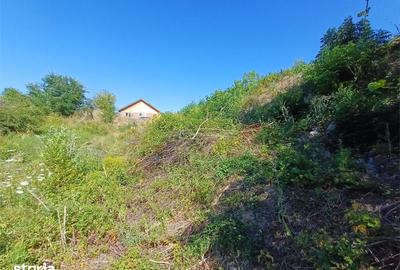 Teren de 473 mp, în Mociur