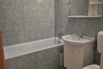 Apartament semidecomandat în Olteniței