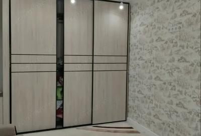 Garsonieră decomandată în Romană