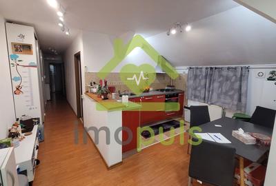 Apartament cu 3 camere decomandat, mobilat în Aradului