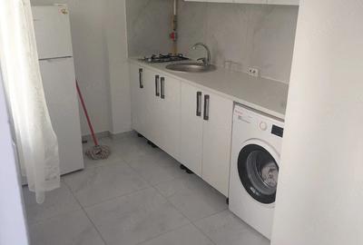 Garsonieră decomandată în Nord