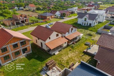Casă individuală cu 4 camere cu Canalizare în Tisa Nouă - 39