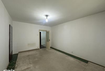Apartament cu 2 camere decomandat în Vest