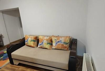 Garsonieră decomandată în Gruia