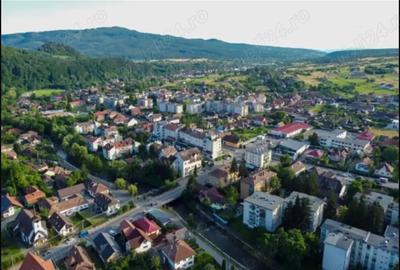 Spațiu comercial, de 324 mp, în Sovata - 1