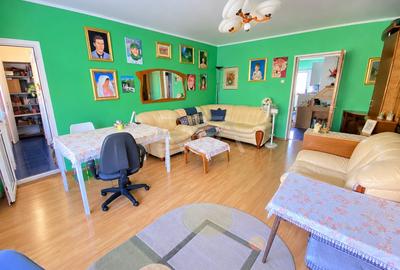 Apartament cu 3 camere decomandat, mobilat în 13 Septembrie