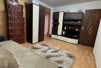 Apartament cu 2 camere semidecomandat în Central - 1