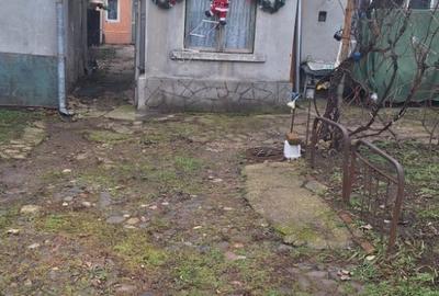 Casă cu 6 camere cu Teren 280 Mp în Central