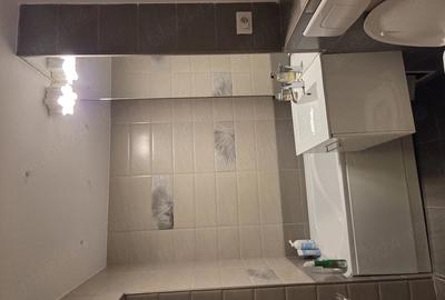 Garsonieră decomandată în Central - 4