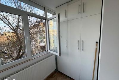 Apartament cu 3 camere decomandat, mobilat în Mircea cel Bătrân