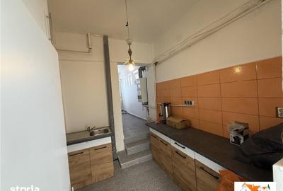 Spațiu comercial, de 130 mp, în Cetate - 2