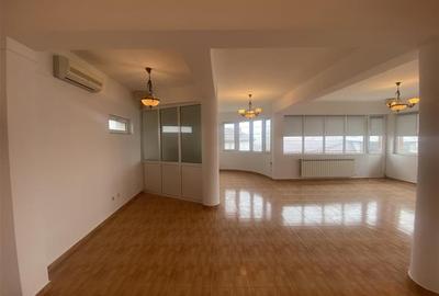 Spațiu comercial, de 115 mp, în Est - 3