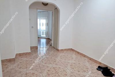 Apartament cu 2 camere decomandat în Siderurgiștilor - 6