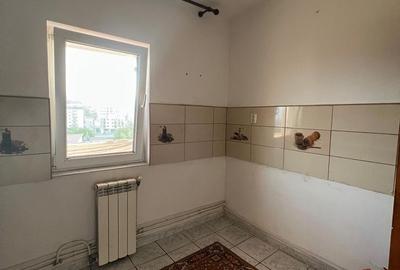Apartament cu 3 camere decomandat în Central - 13