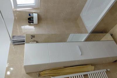 Apartament cu 2 camere decomandat în Turnișor - 1