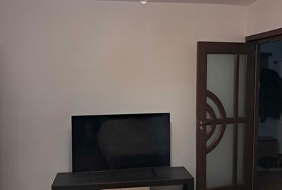 Apartament cu 3 camere decomandat în Exterior Vest - 1