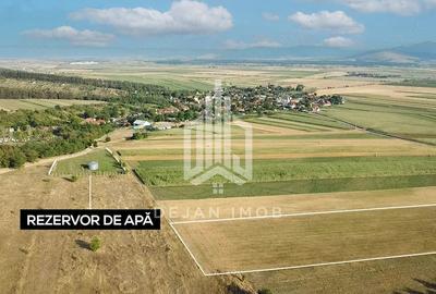 Teren de 19000 mp, în Ghidfalău