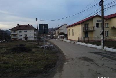 Spațiu comercial, de 150 mp, în Crișeni